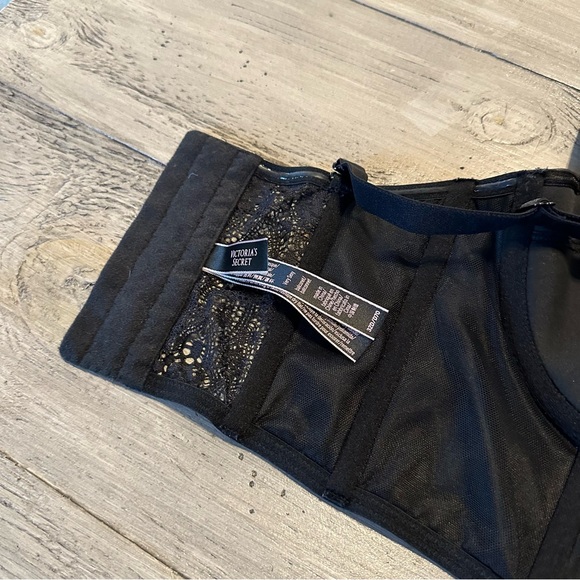 Victoria's Secret Black Bustier Bra - Picture 4 of 4